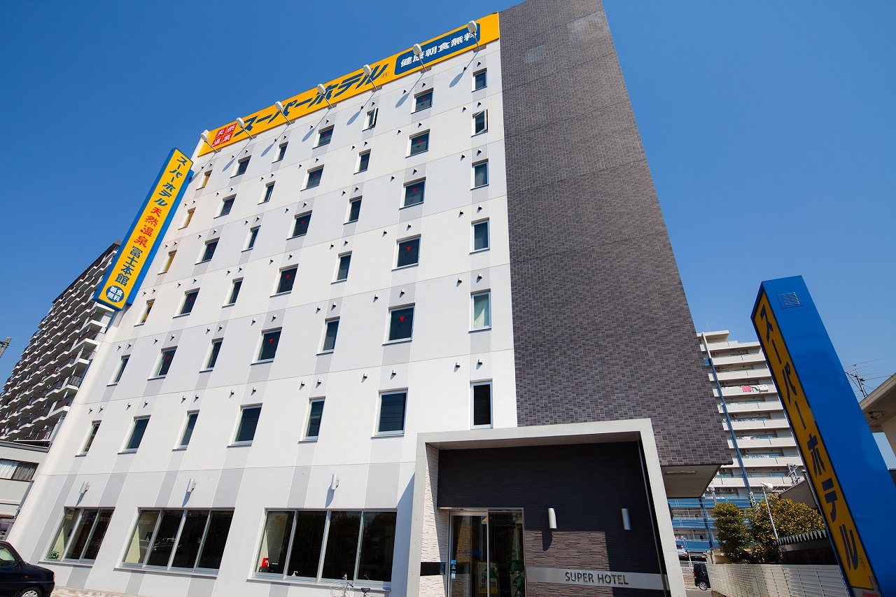 Super hotel kuwana ekimae japan