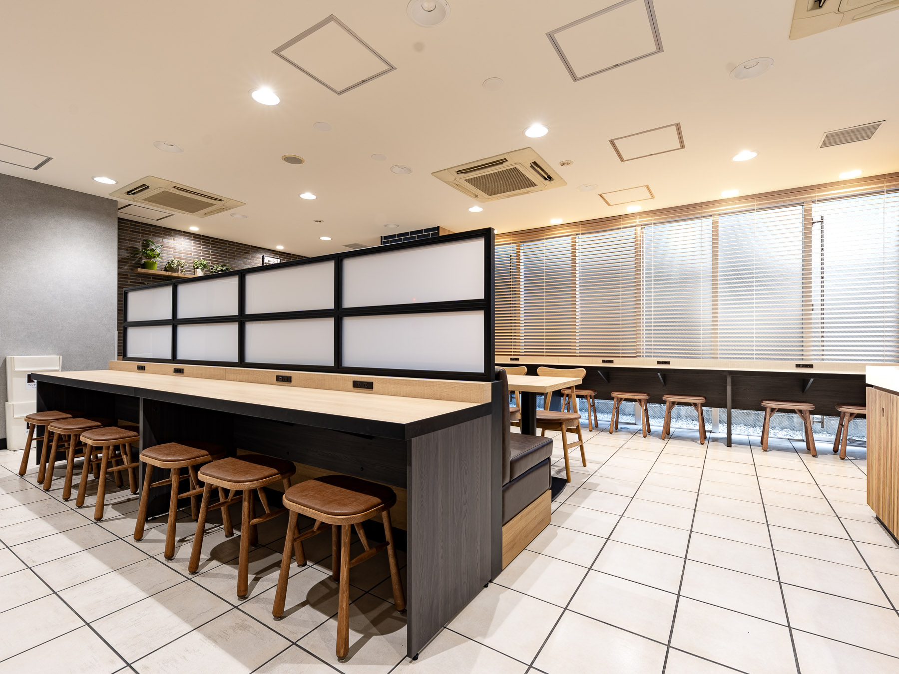 スーパーホテルJR新大阪東口3